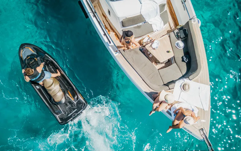 Private Yacht Charter